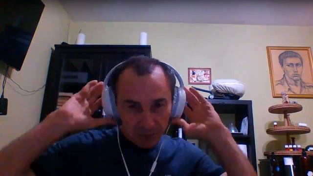 Для чего используют перчатки в биомассаже?