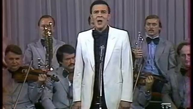 Ария Гремина. Поёт Муслим Магомаев.