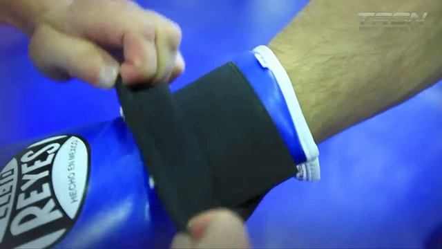 ПЕРЧАТКИ CLETO REYES SPORT.mp4