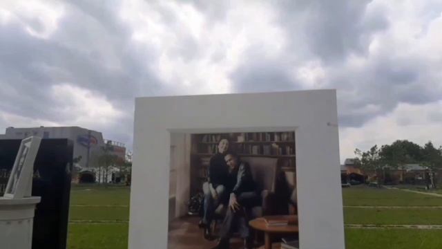 #42.Москва.Троекуровское кладбище. Ю.Шатунов,Б.Киркоров,В.Добрынин, Н.Заворотнюк.