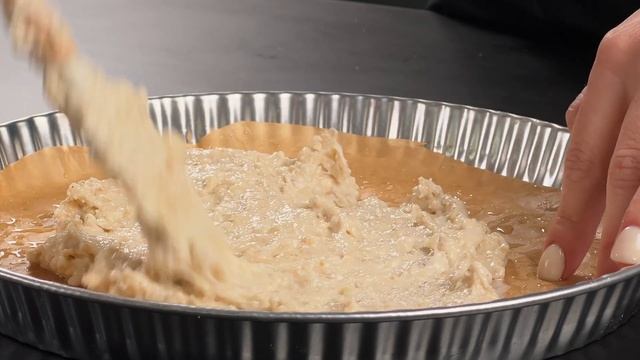 Hausgemachter Erdbeerkuchen mit zarter Sahne.Schmilzt auf der Zunge!Der beste Sommerkuchen der Welt!