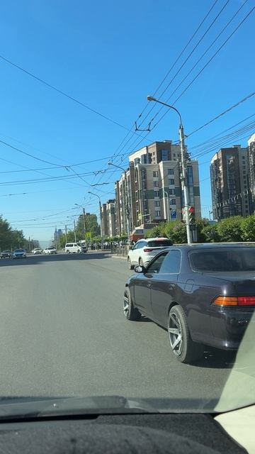 Регулировщик, штрафы собирает