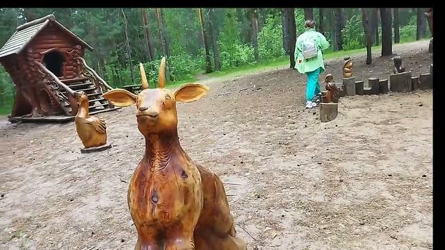 Гусь-Хрустальный 3 часть парк Сказка деревянные фигуры