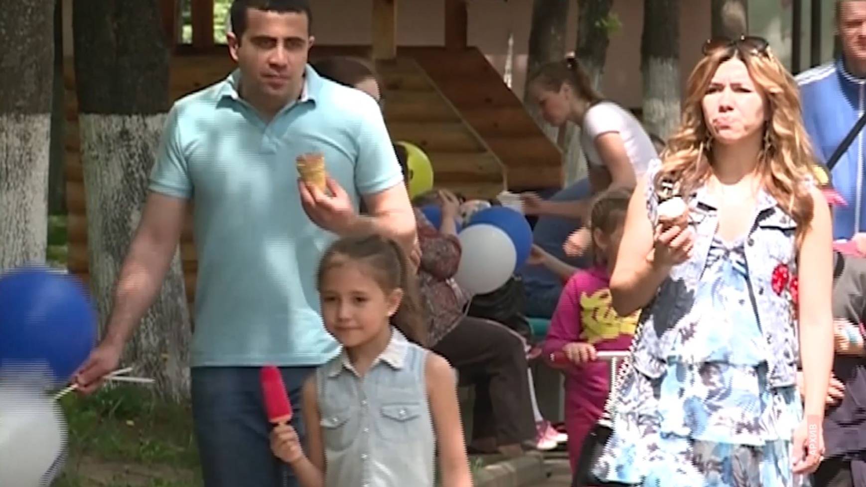 Городской телеканал приглашает на День мороженого