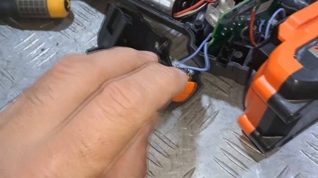Секатор аккумуляторный   Stromo ACP20 утонул - ремонт.