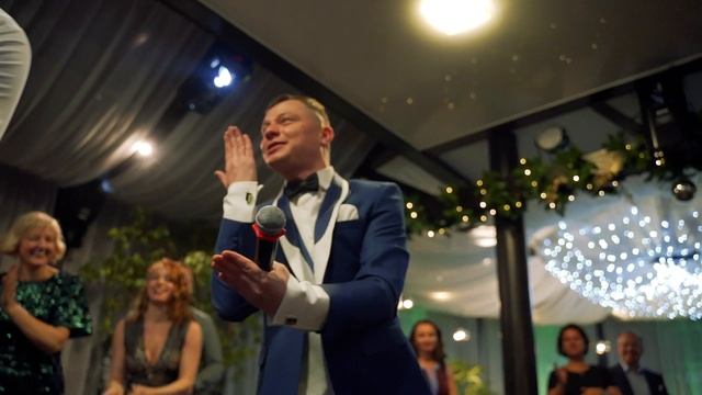 Новогодний корпоратив.  Ведущий Лойко Павел.