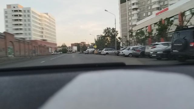 Катаемся на крутой тачке