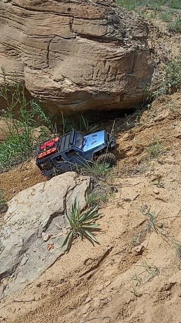 RC модели штурмуют горку) #rc #rccar #crawler #4x4rc #scale #rclife #rcmodel #rcfun #jeep