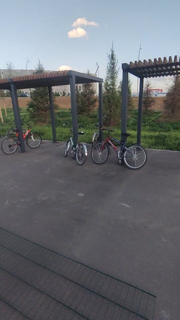 спортивная площадка в промзоне Руднево