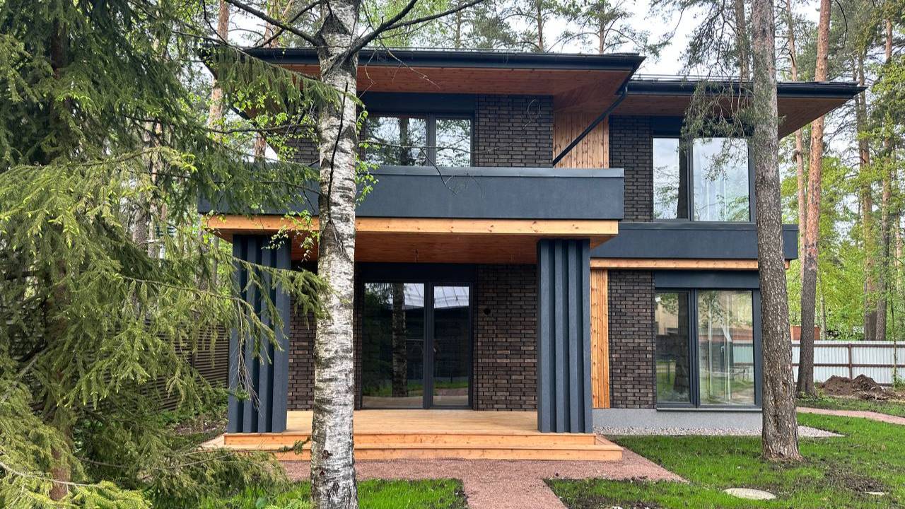 Продажа двух этажного дома во Всеволожске