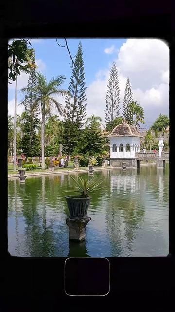 Бали с семьей часть 8 - АМЕД: Топовый снорклинг, Tirta Gangga, Taman Ujung и шоколадная ферма!