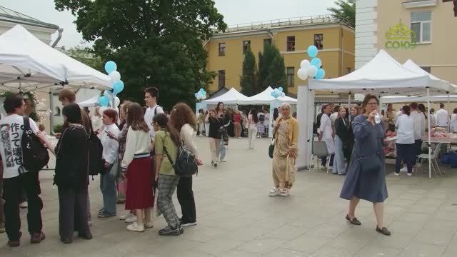 В Москве прошел городской благотворительный фестиваль «Белые крылья»