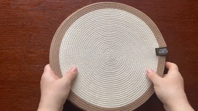 #салфетки на стол#очень красивые и качественные.mp4