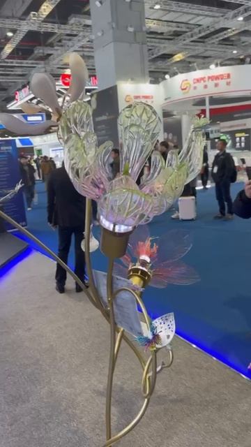 UnionTech на выставке TCT Asia 25 - Светильник