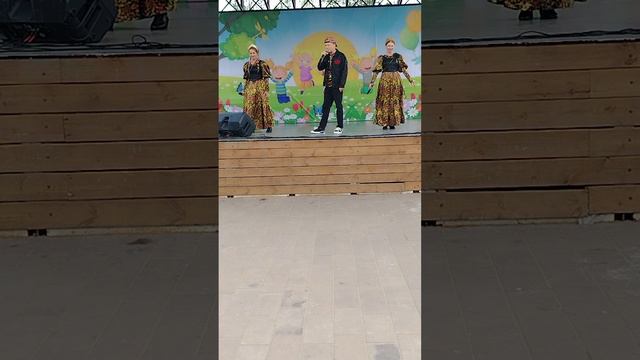 1000044707.mp4