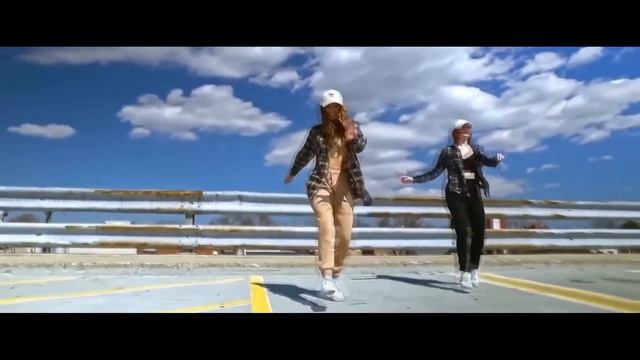 SNAP! - The Power  - Break -  Julia remix  - Tech PC builder Video