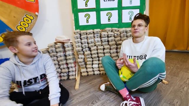 BRUNO-БРУНО КУПЛЮ ПОДПИСЧИКУ ВСЁ, ЧТО ОН НАРИСУЕТ ЗА 3 СЕКУНДЫ ЧЕЛЛЕНДЖ !