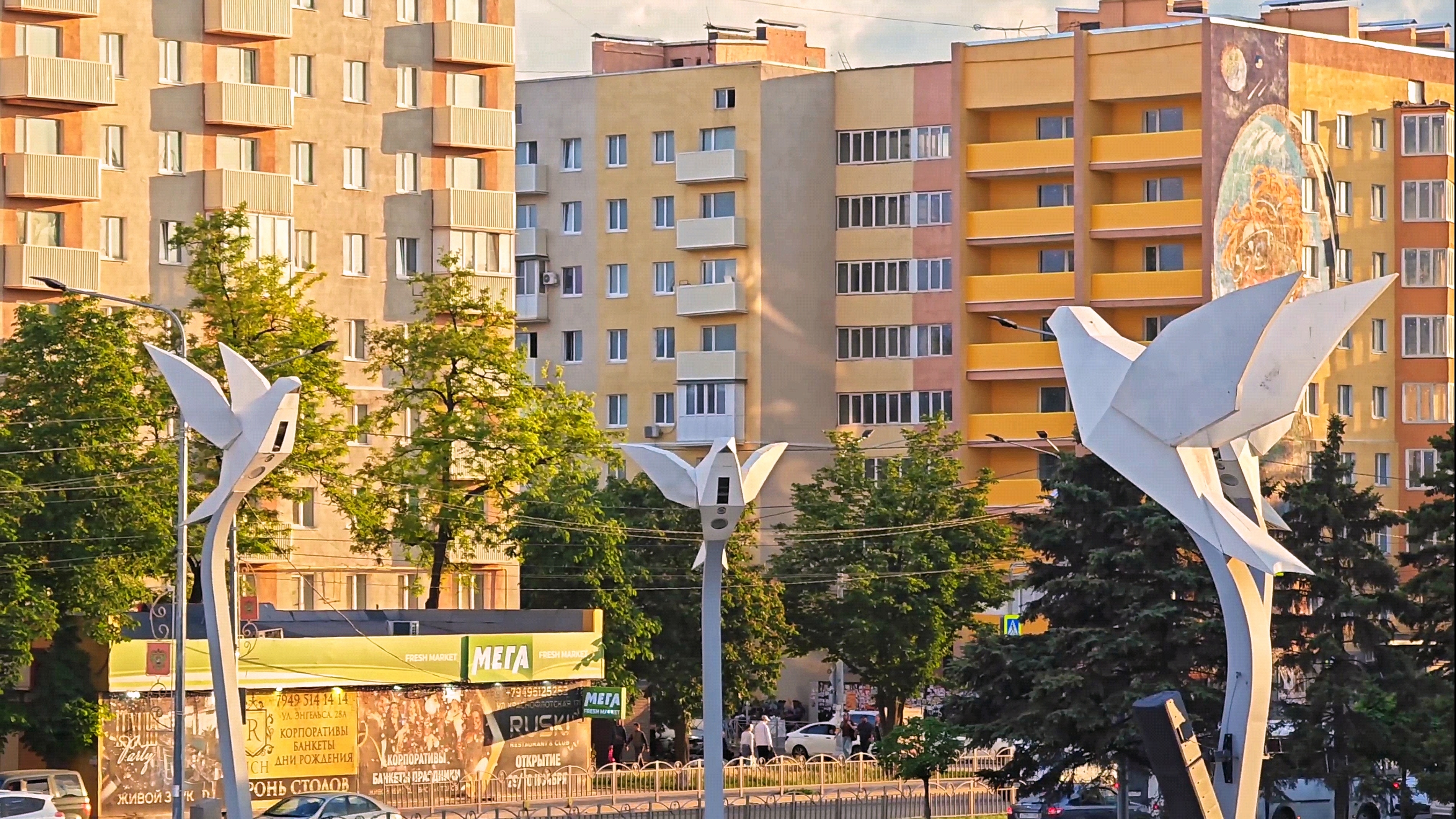 МАРИУПОЛЬ Новая школа Гимнастики Жители города🕍Восстановление Жизнь сегодня