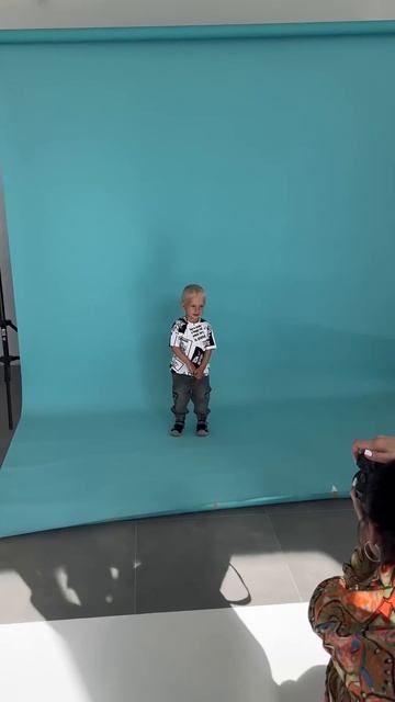 Так он готов фотографироваться