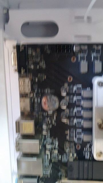 Не стартует новый компьютер. The new computer does not start.