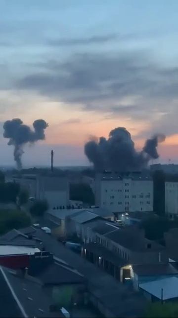 Пять крылатых ракет по Луцкому ремонтому заводу.