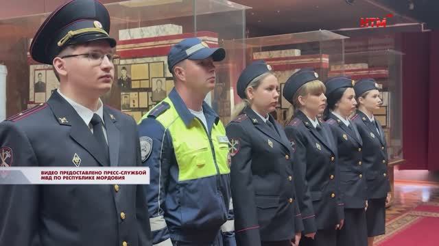 В день полиции правоохранители приняли присягу