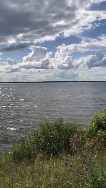 Море солнце облака жара