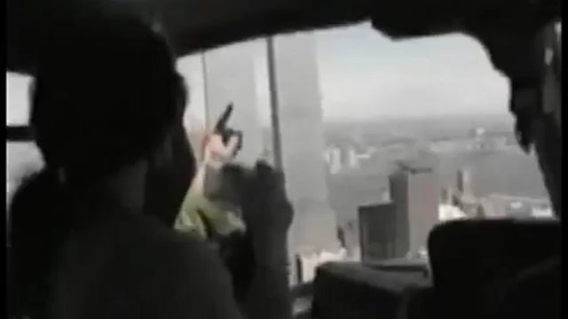 Судя по всему, репортаж довольно старый, и тем больше поражает маневренность объекта на видео.