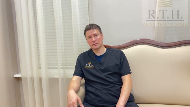 Хирург Виталий Быковский рассказывает, почему важно доверять пересадку волос профессионалам