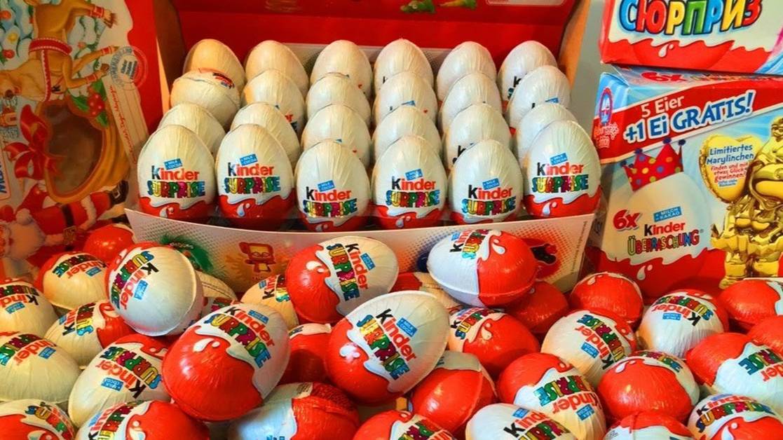 Распаковка шоколадного яйца.