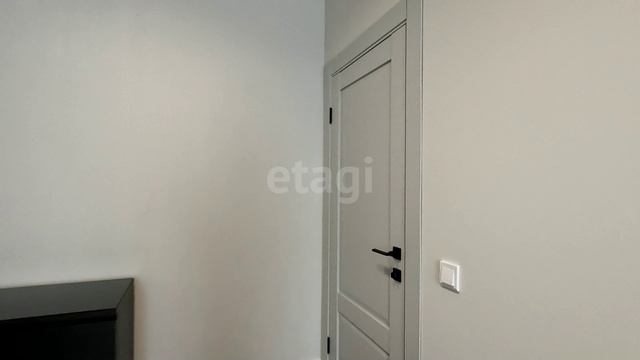 5860646