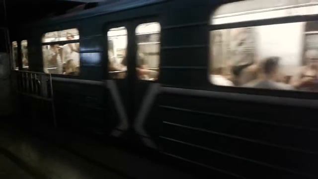 Состав из вагонов 81-717.5/714.5