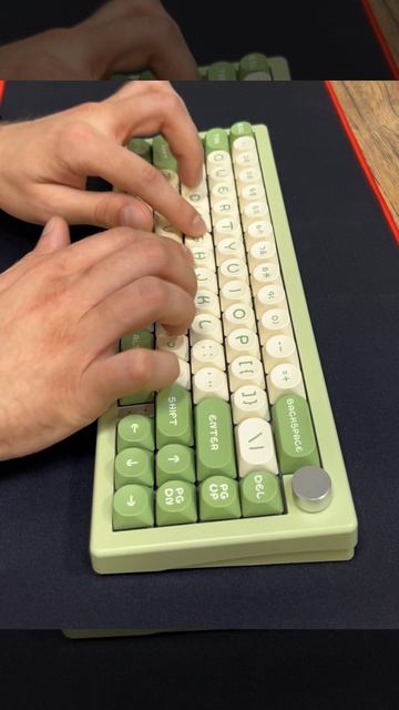 Сборка "Hobbit's Leg" typing sound | Customania