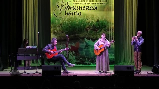 Татьяна Пучко "Колыбельная 12". Помогают: Игорь Лазарев, Ольга Терещенко, Владимир Чирков.