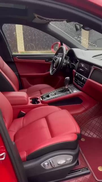 🍒 Привезли в Россию Porsche Macan для нашего клиента!

Состояние нового автомобиля и минимальный