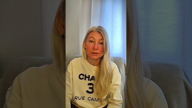👁 Косоглазие — когда глаза смотрят в разные стороны, потому что Душа не может выбрать.
⠀