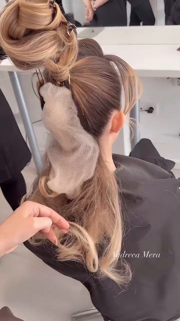 Необычное исполнение. Эффект высокого хвоста 🫶

 #прическа