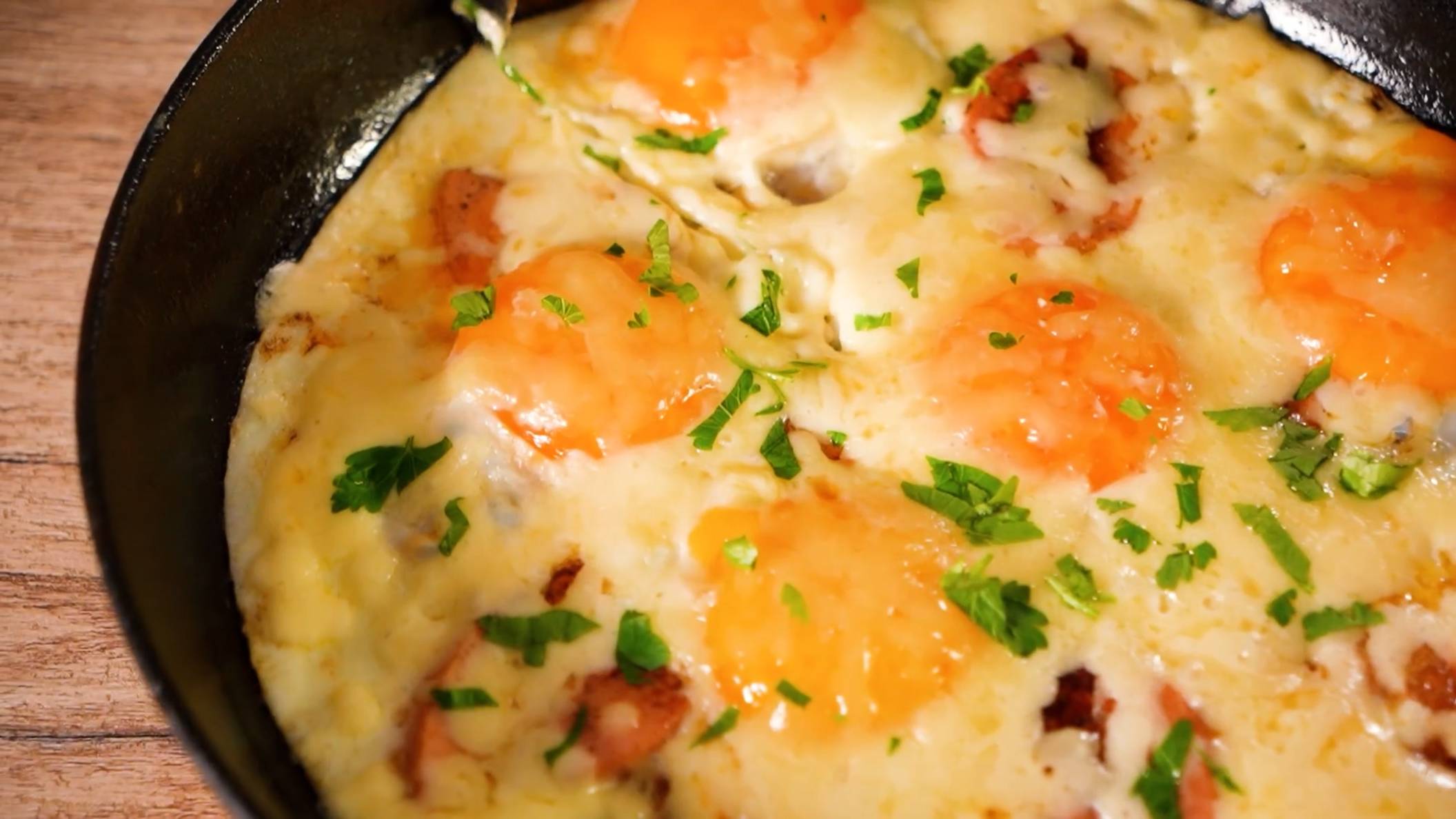 Необычная Яичница по Рецепту Шеф-Повара — Завтрак, Который Удивит Всех🍳