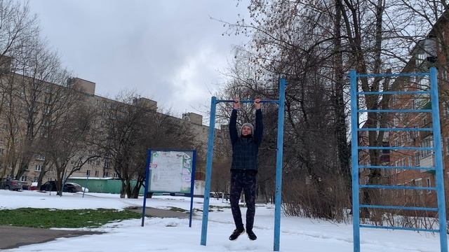 Кросс-тренинг для бегунов на длинные дистанции || Подтягивания на высокой перекладине :)
