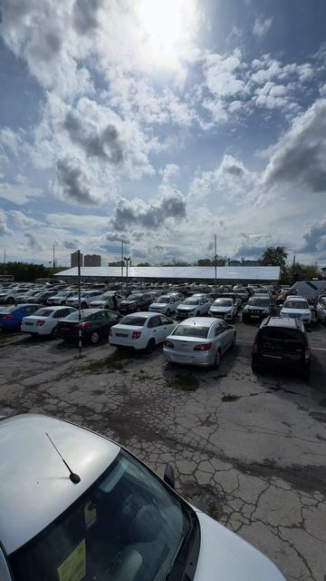 Открытая площадка по продаже автомобилей в Самаре