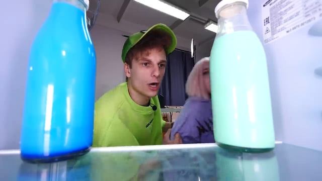 BRUNO (БРУНО) - Никогда не готовьте торт для МУЖЧИНЫ ЗА ОКНОМ в 1500!!