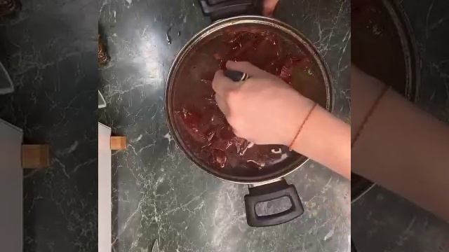 грудинка свиная в луковой шелухе