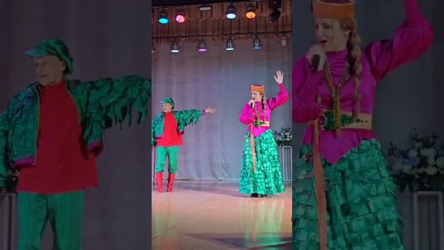Молодая, глупая