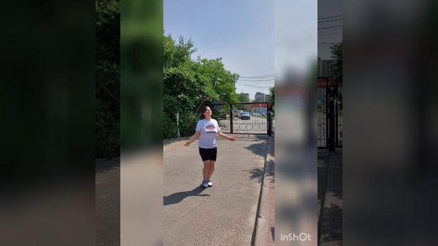"Папа, мама, я - спортивная семья"🏋♂️- воспитатели группы "Акварельки" 👍