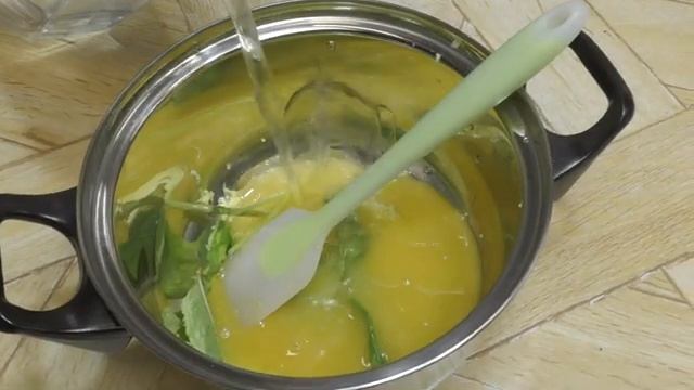 Лимонад с мятой, мёдом и имбирём. Очень вкусный