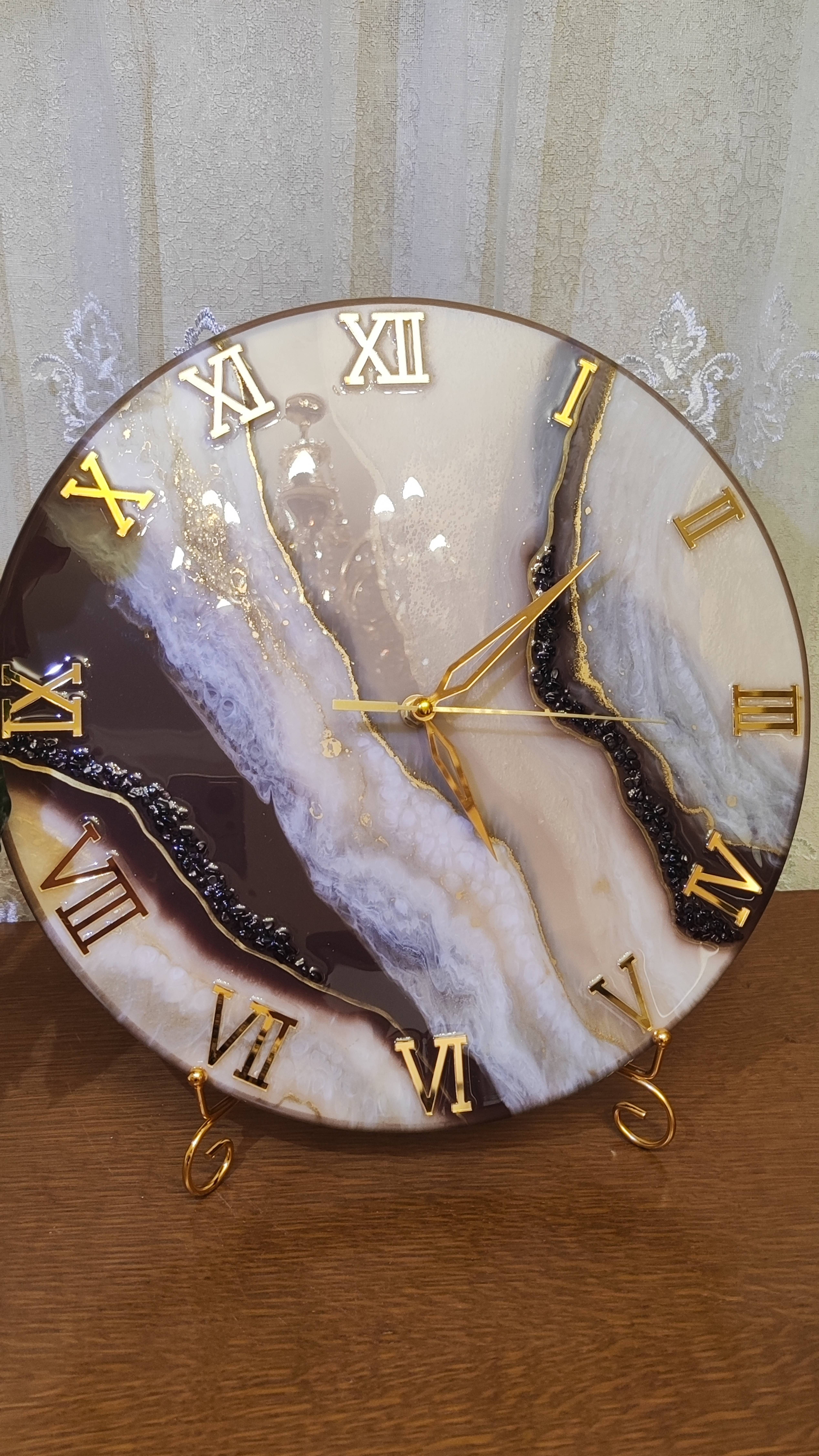 Часы из эпоксидной смолы