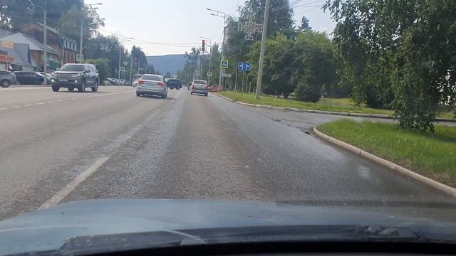 В пятничный город!