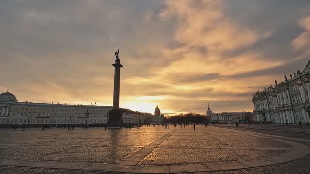 Питер. Мы приехали в отпуск.