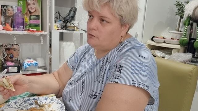 Пойдём пообедаем, минтай жареный 🤣👍🌹🌹🌹