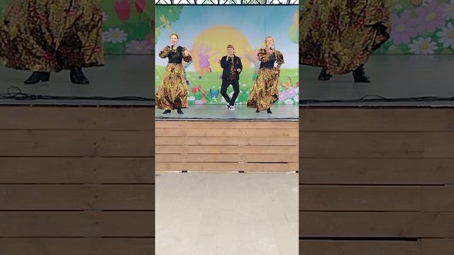 1000044703.mp4